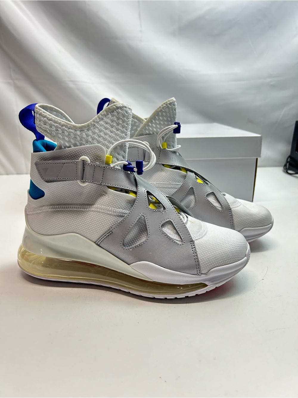 Nike Air Jordan Latitude 720 - White / Aqua / Concord - Size 8 US - Picture 4 of 11